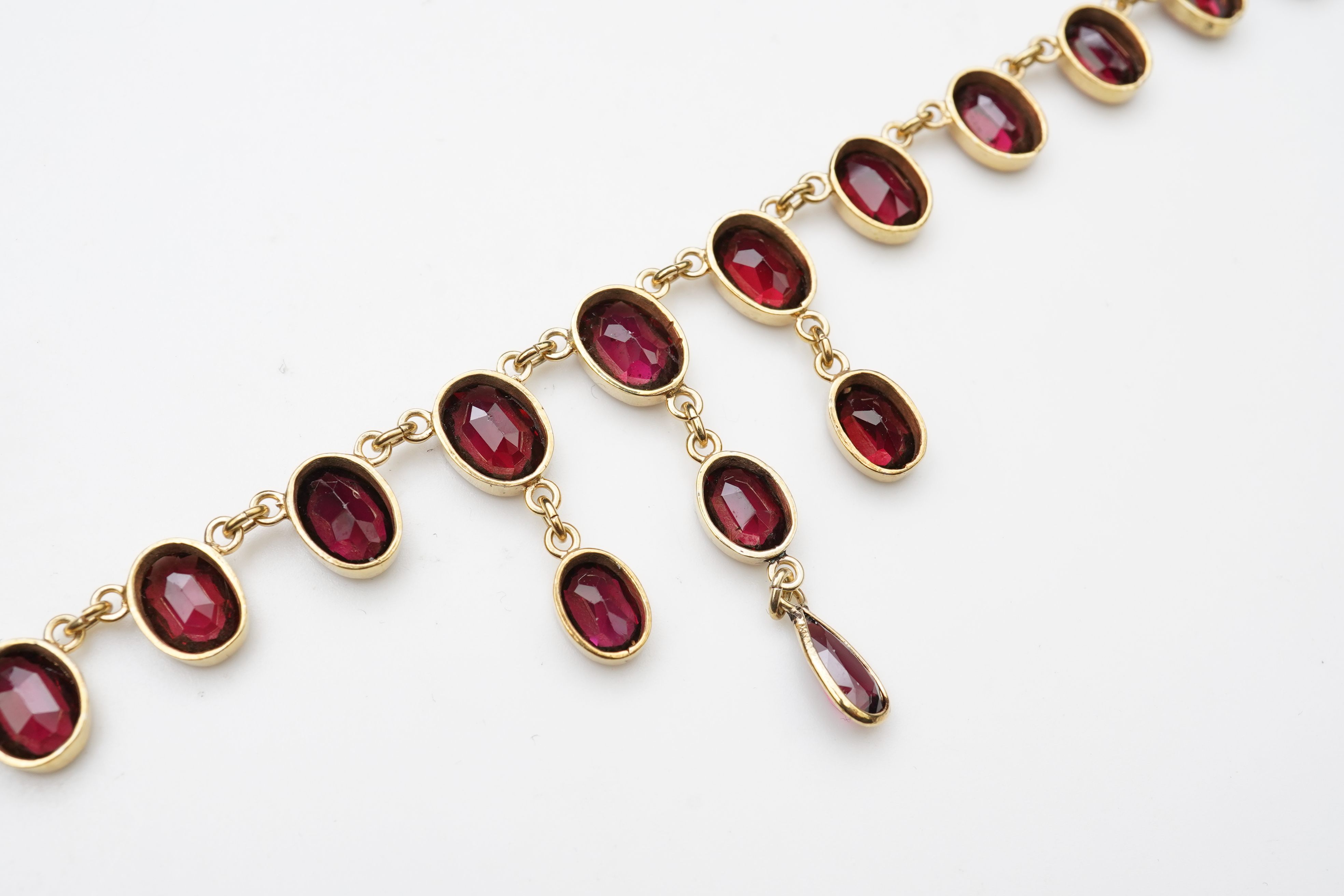 A garnet necklace